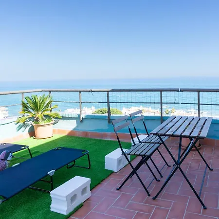 Apartment Calypso Sea Views Malaga